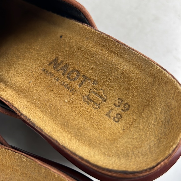 Naot tan brown leather minimalist clog backless heeled mules women’s size 8 - Picture 9 of 9
